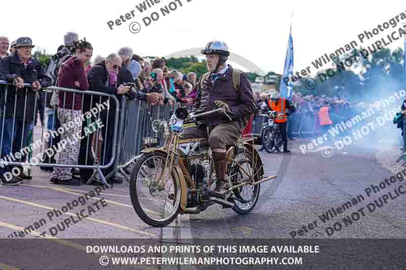 Vintage motorcycle club;eventdigitalimages;no limits trackdays;peter wileman photography;vintage motocycles;vmcc banbury run photographs